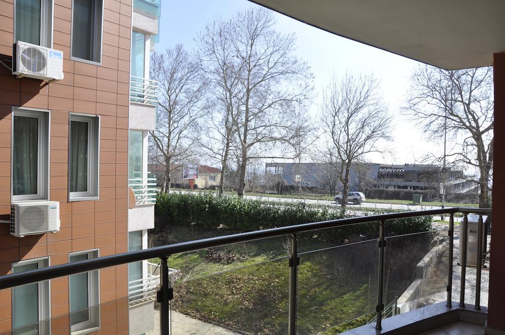 Black Sea Brееze Apartment Varna Buitenkant foto