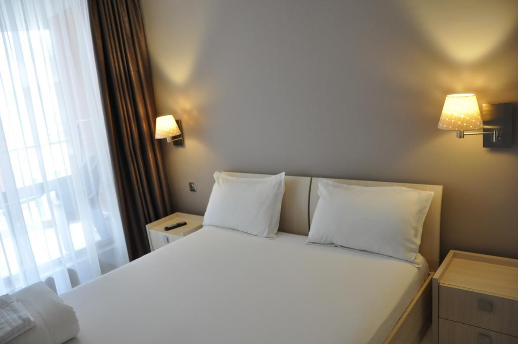 Black Sea Brееze Apartment Varna Buitenkant foto